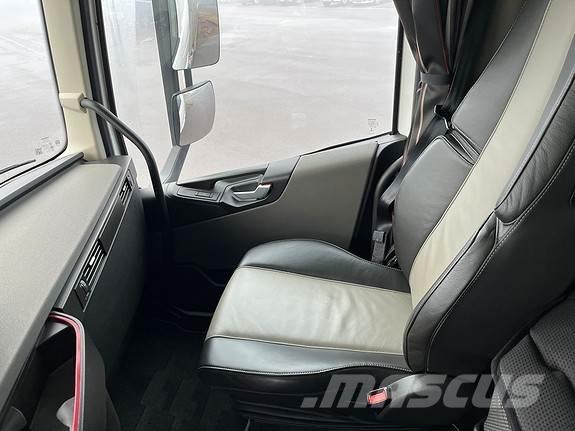 Volvo FH540 6x4 Autobasculanta