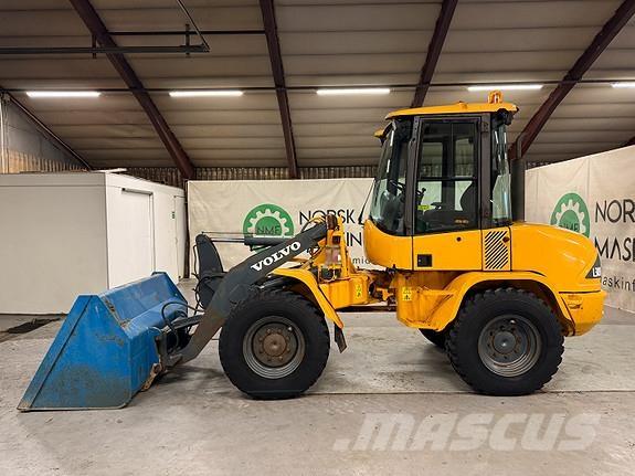 Volvo L30B Incarcator pe pneuri