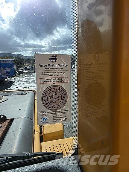 Volvo L90E Incarcator pe pneuri