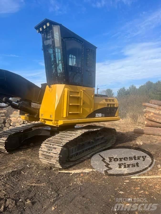 CAT 320D FM Incarcatoare forestiere