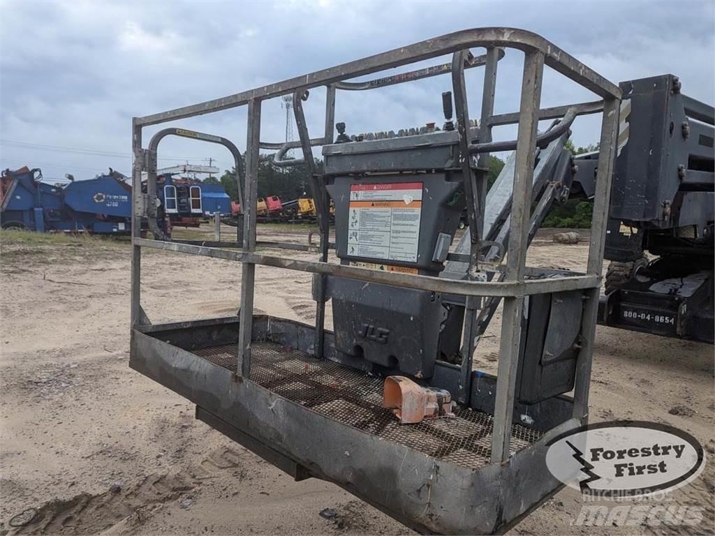 JLG 450AJ Utilaje forestiere - Altele