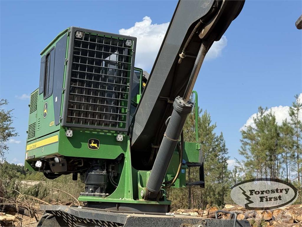 John Deere 437E Incarcatoare forestiere