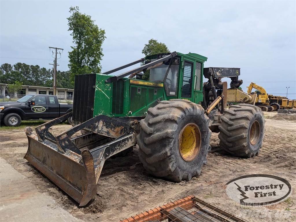 John Deere 748H Utilaje de manevrarea a bustenilor