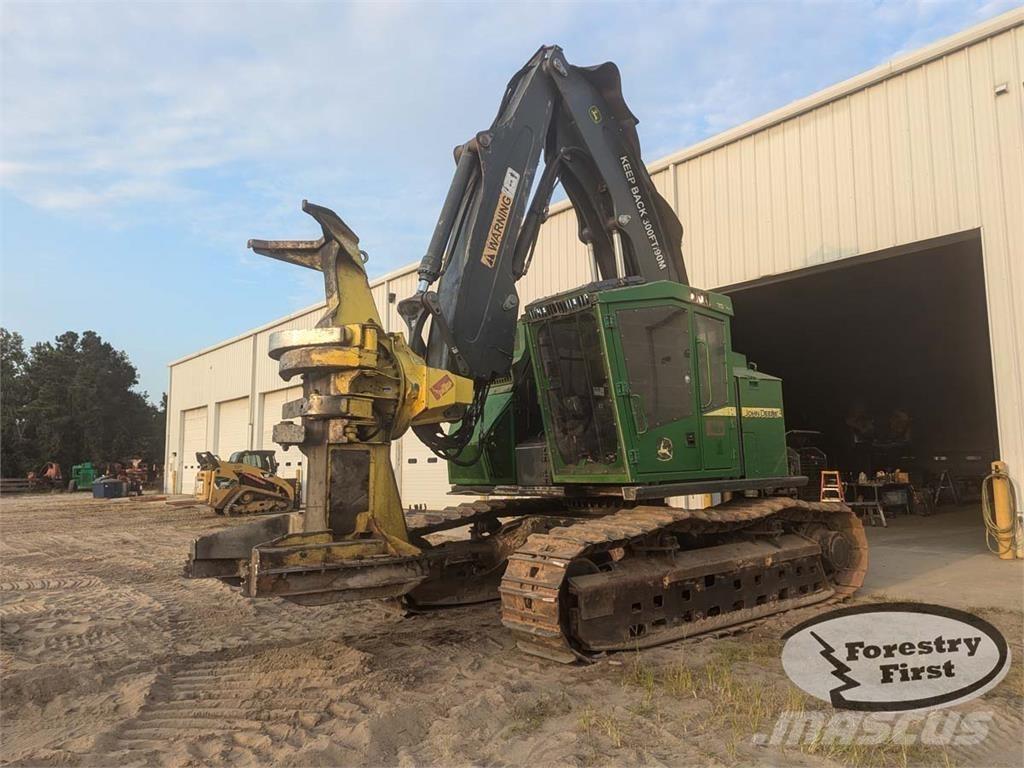John Deere 853M Utilaje forestier de taiat