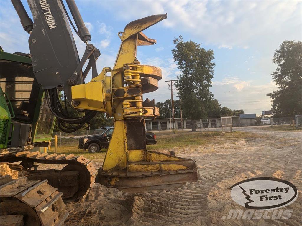 John Deere 853M Utilaje forestier de taiat