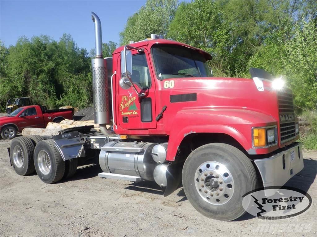 Mack CHN613 Utilaje forestiere - Altele