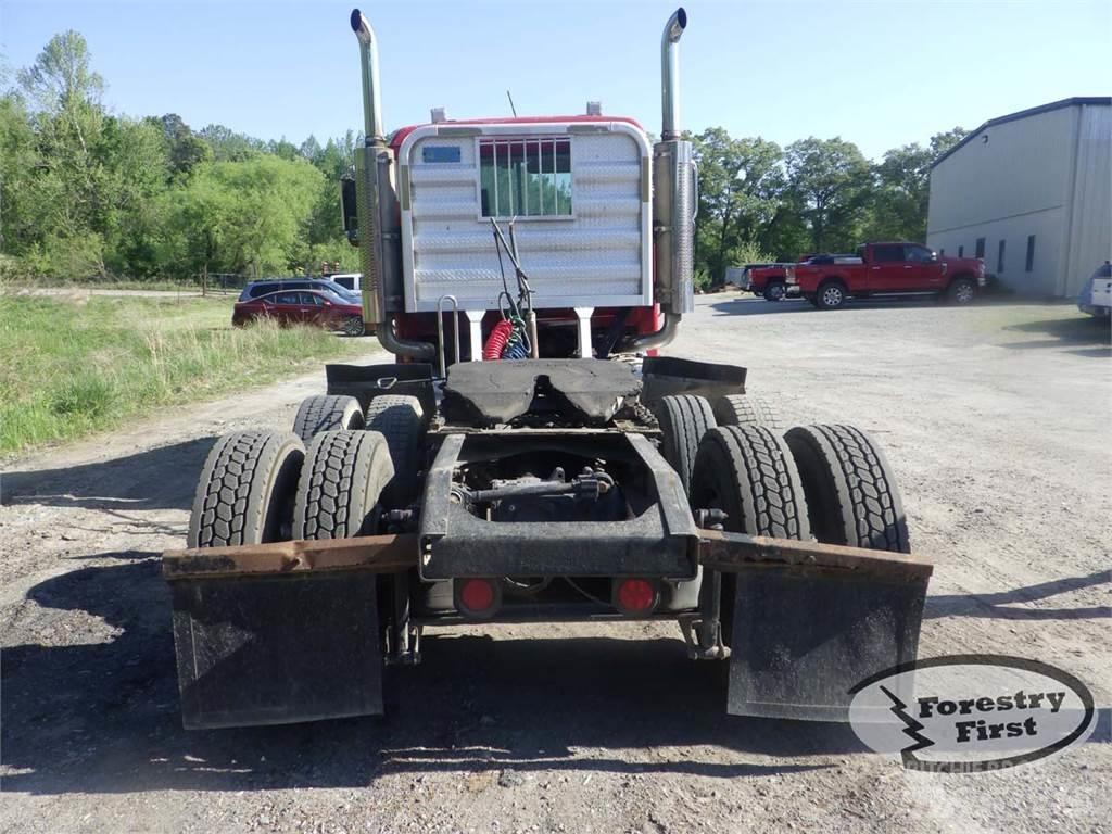 Mack CHN613 Utilaje forestiere - Altele