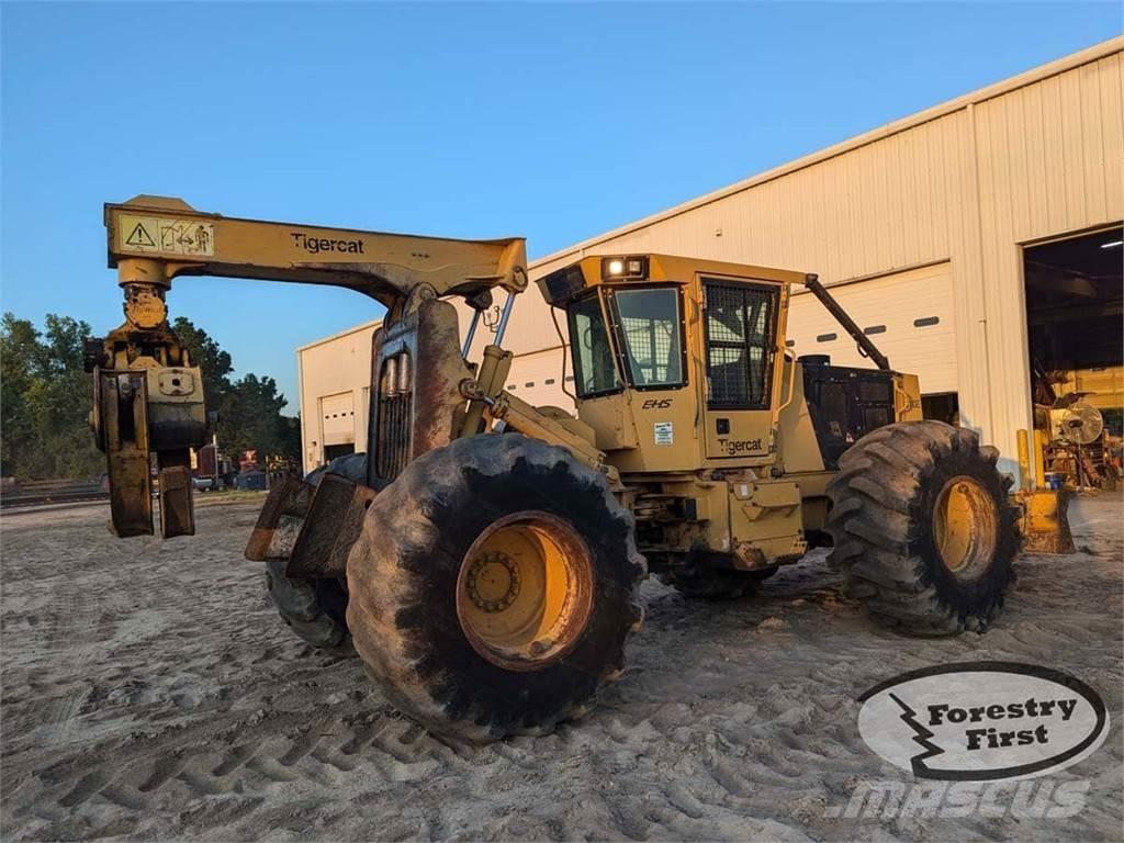 Tigercat 610E Utilaje de manevrarea a bustenilor