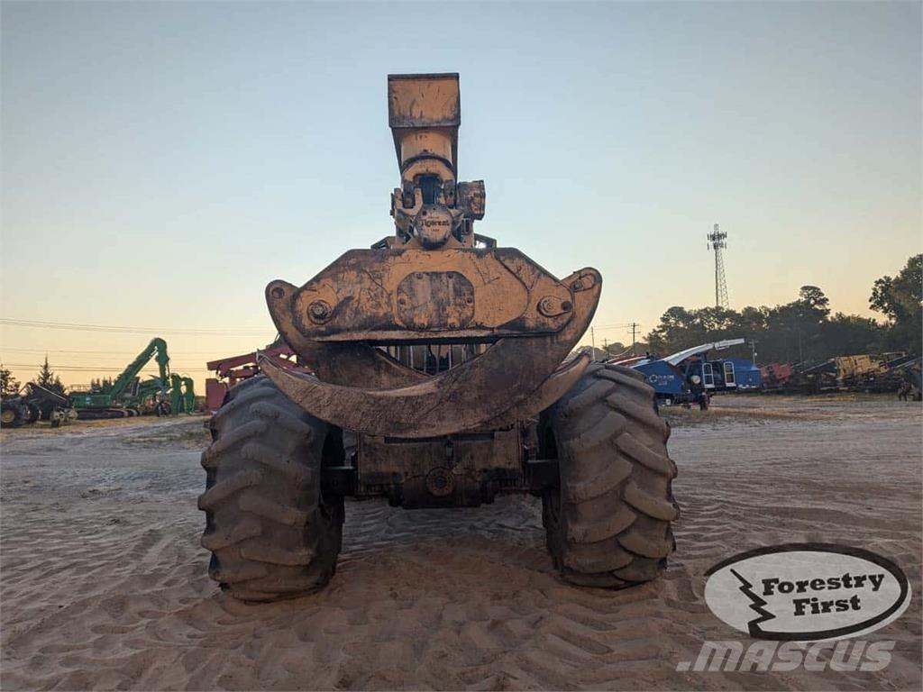 Tigercat 610E Utilaje de manevrarea a bustenilor