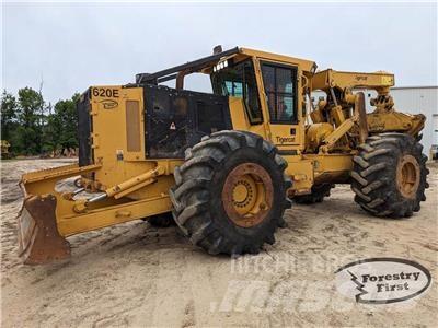 Tigercat 620E Utilaje de manevrarea a bustenilor