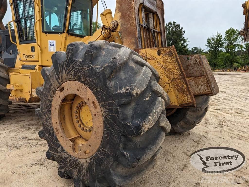 Tigercat 620E Utilaje de manevrarea a bustenilor