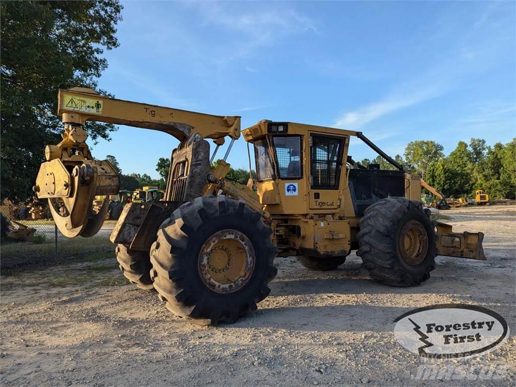 Tigercat 620E Utilaje de manevrarea a bustenilor