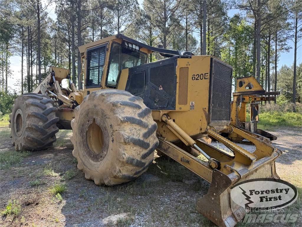 Tigercat 620E Utilaje de manevrarea a bustenilor
