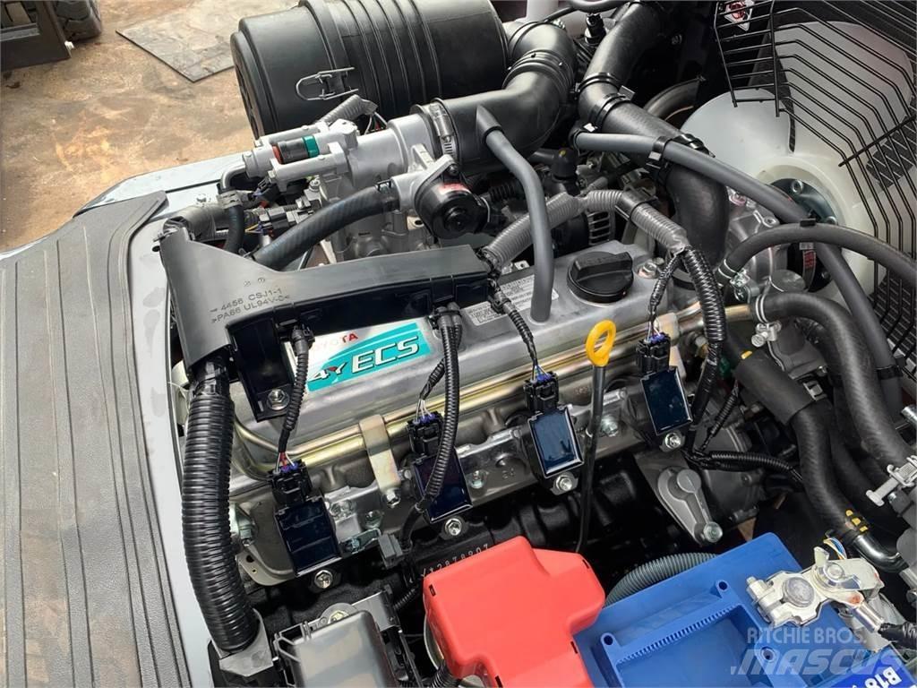 Toyota 02-8FGF30 Stivuitor GPL