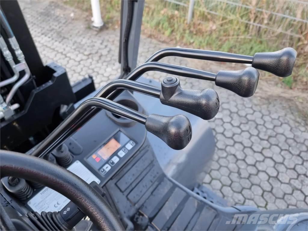 Toyota 8FD70F Stivuitor diesel