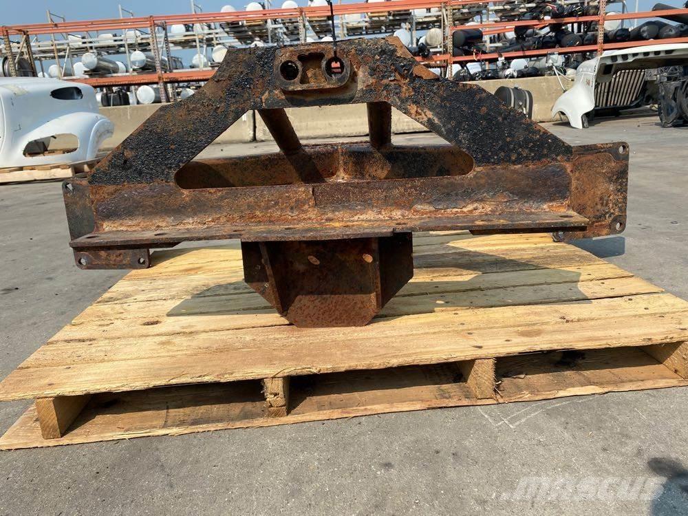  Chalmers Sasiuri si suspensii