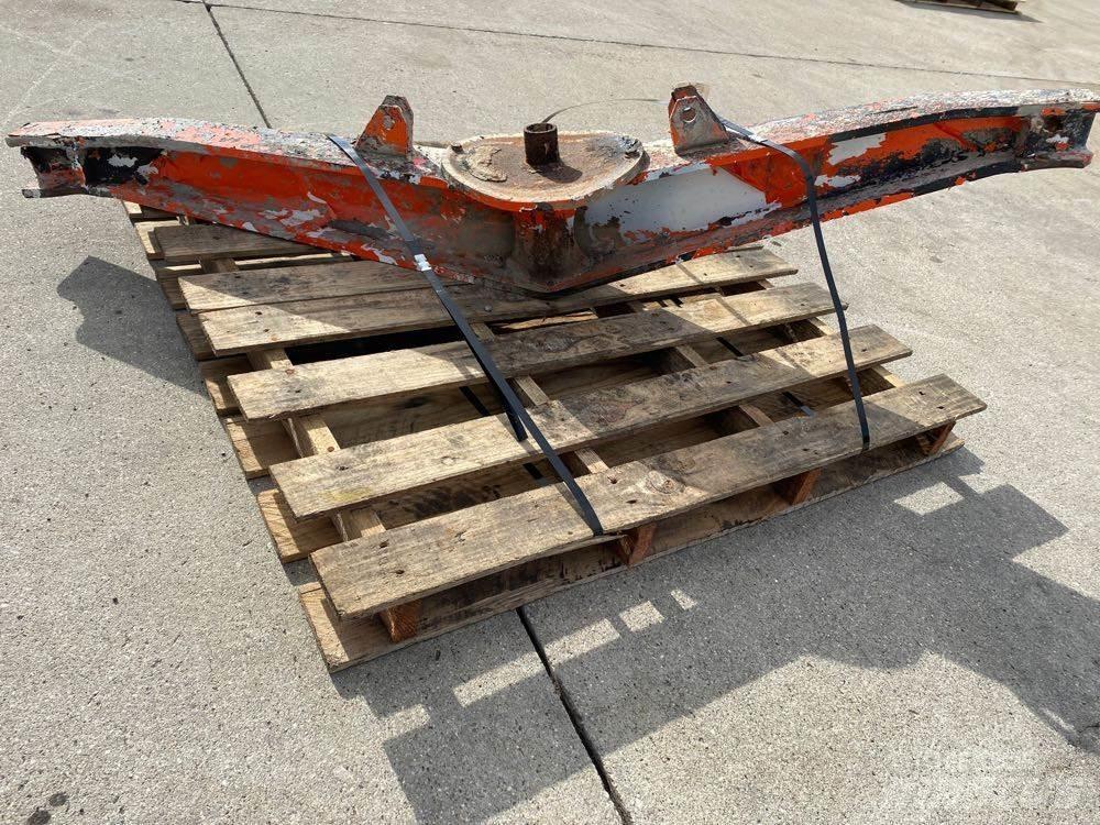  Chalmers Sasiuri si suspensii