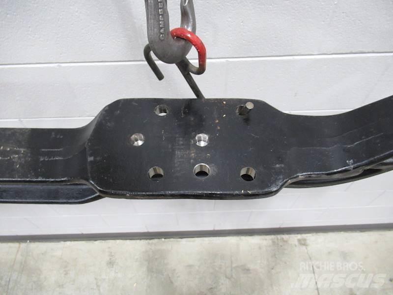 Eaton  Axe