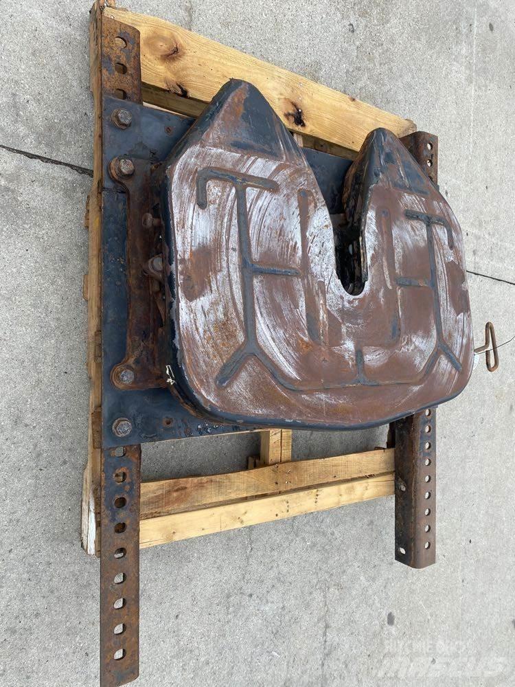 Fontaine  Anvelope, roti si jante