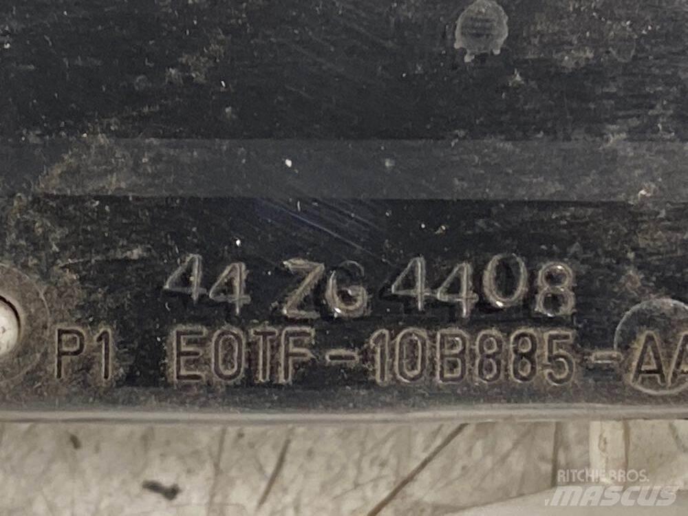Ford F-800 Transport - Altele