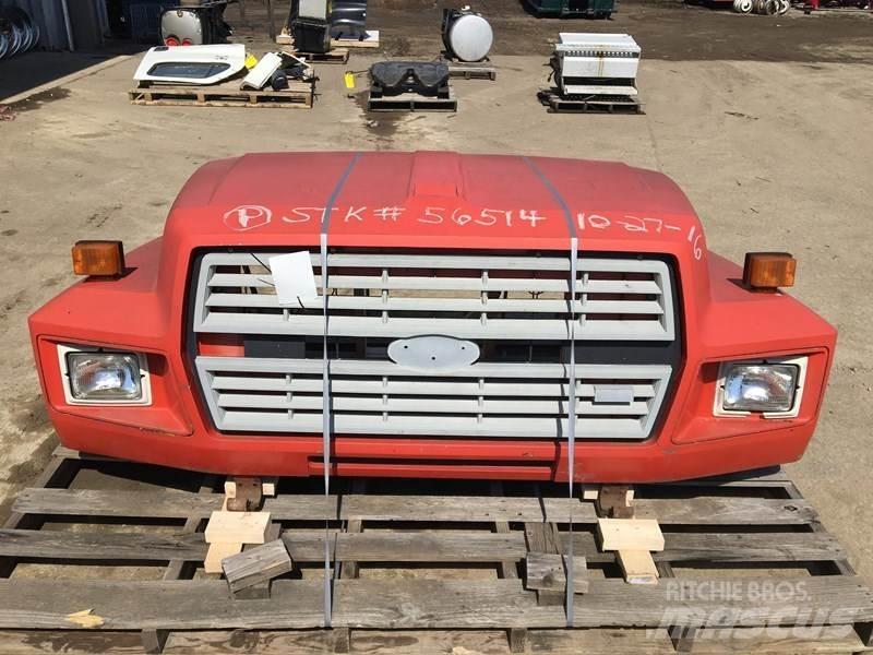 Ford F700 Cabine si interior