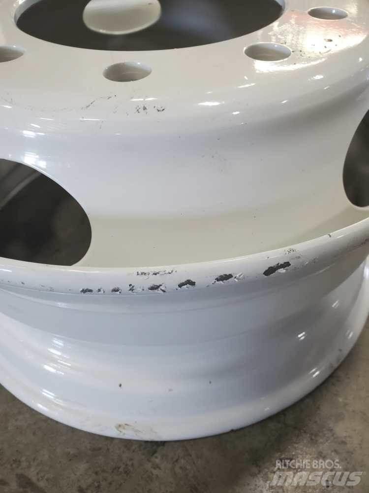Ford F750 Anvelope, roti si jante