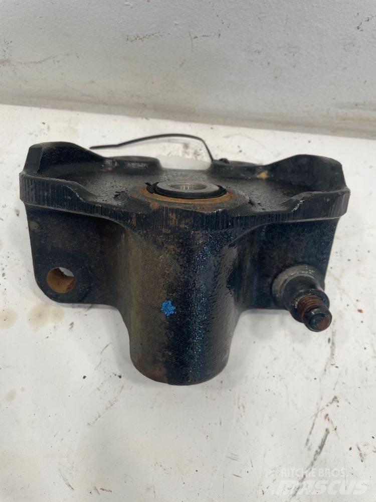 Ford F750 Sasiuri si suspensii