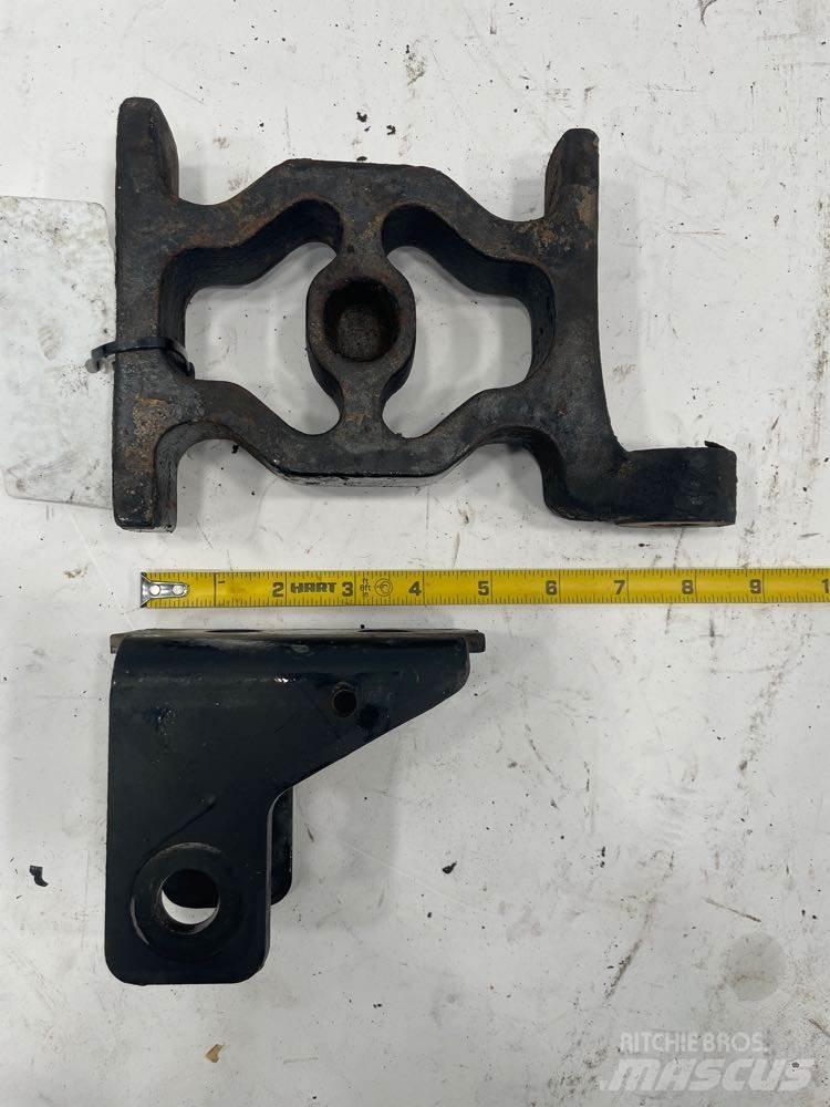 Ford F750 Sasiuri si suspensii
