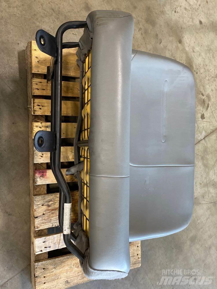Ford F750 Transport - Altele
