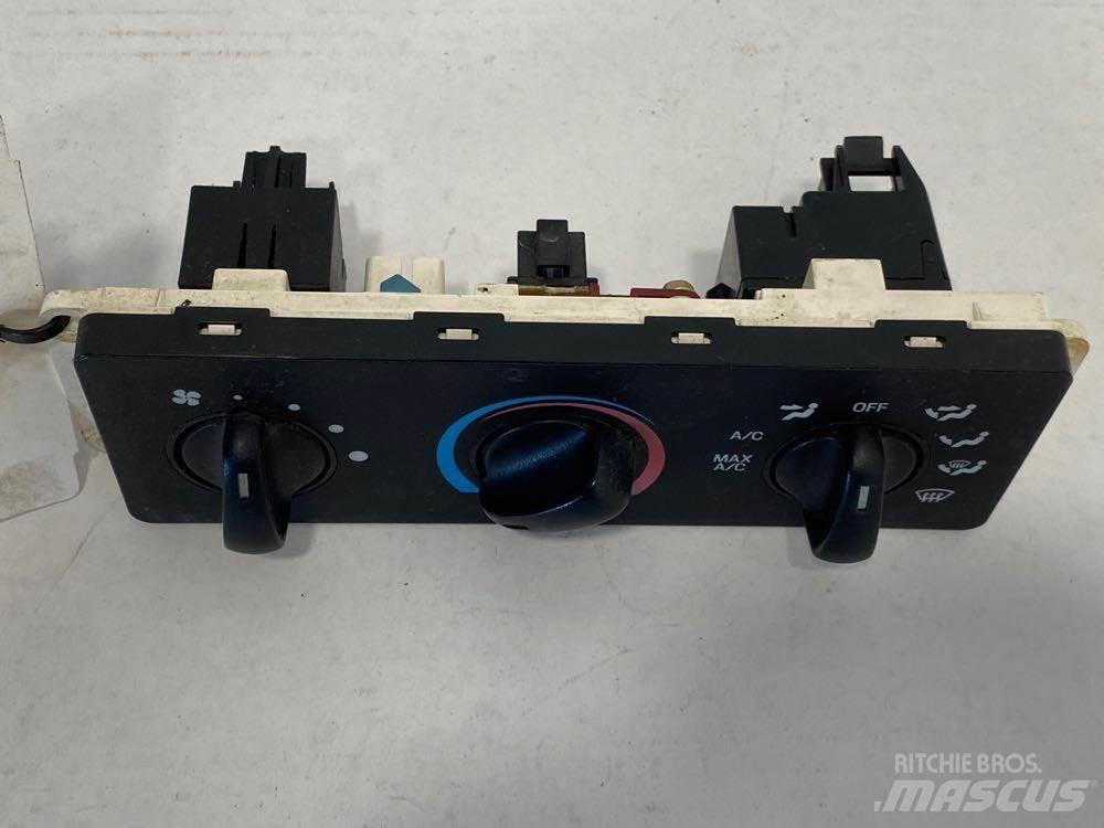 Ford F750 Electronice