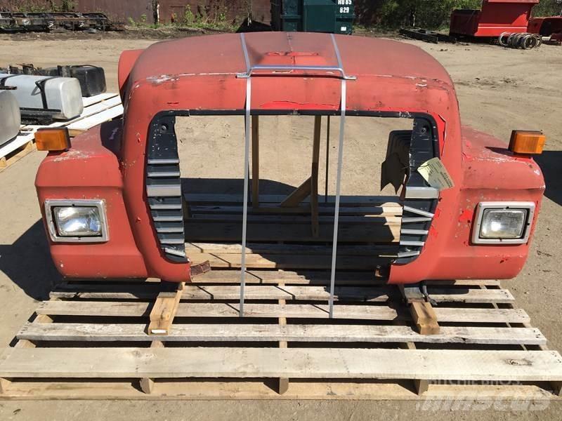 Ford L9000 Cabine si interior