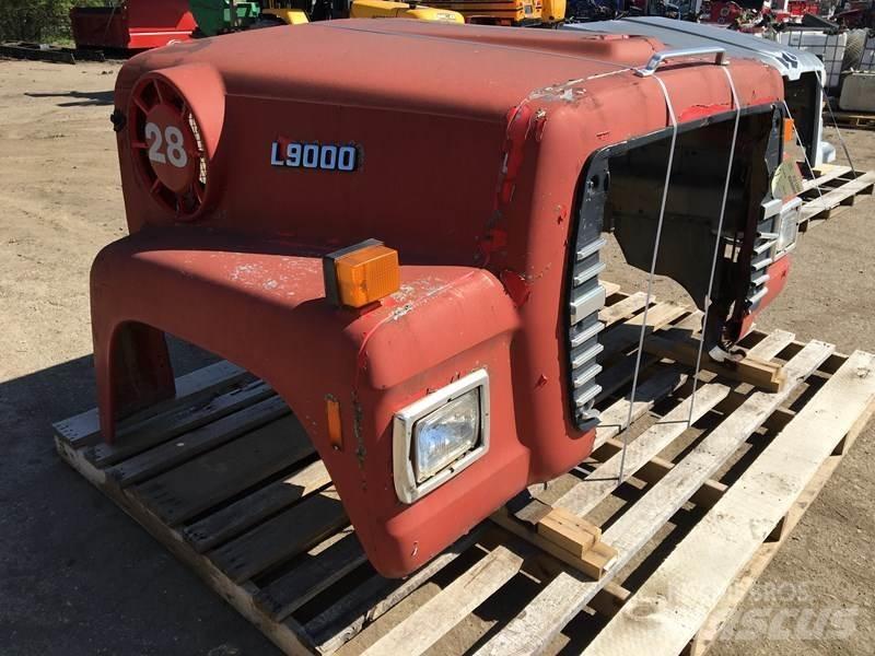 Ford L9000 Cabine si interior