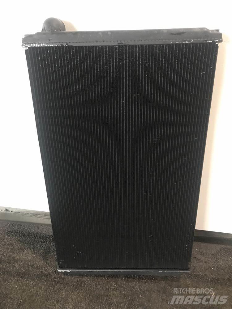 Ford L9000 Radiatoare