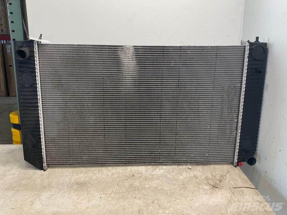GMC C7500 Radiatoare