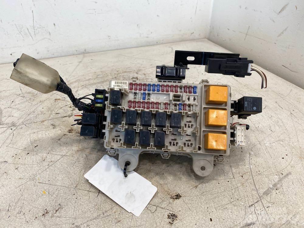 GMC W4500 Electronice