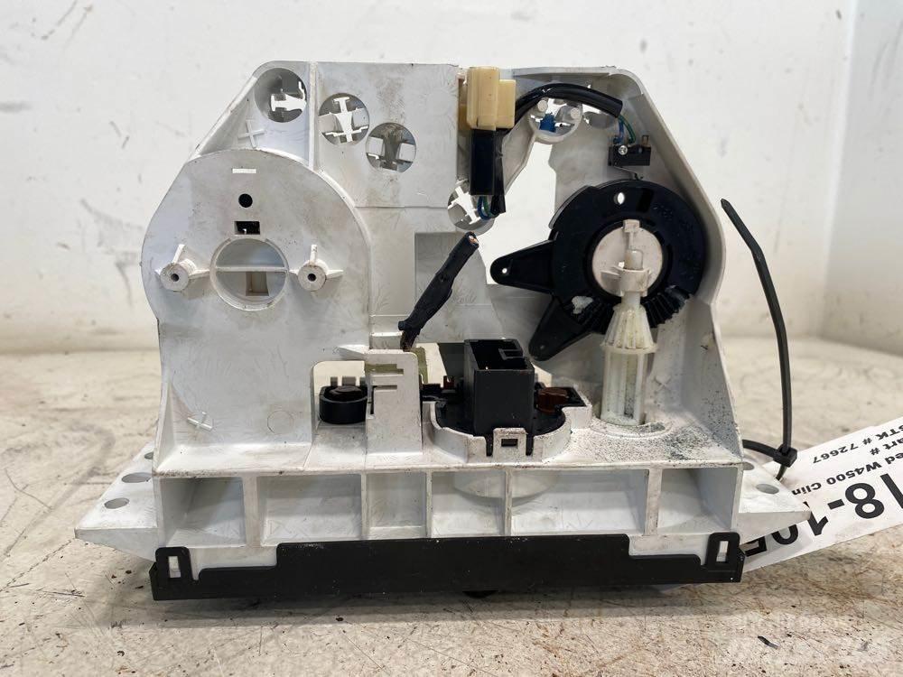 GMC W4500 Electronice
