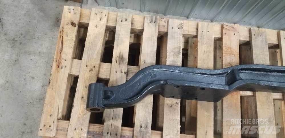 Mack  Axe
