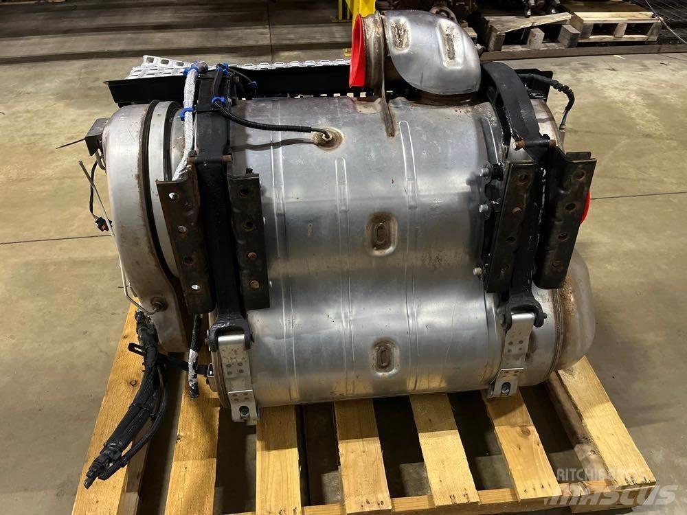 Mack  Transport - Altele