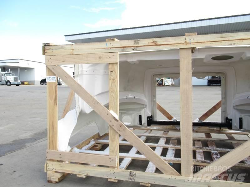 Mack CH600 Cabine si interior
