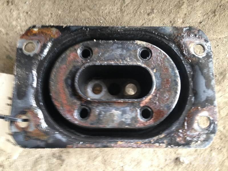 Mack MP8 Transport - Altele