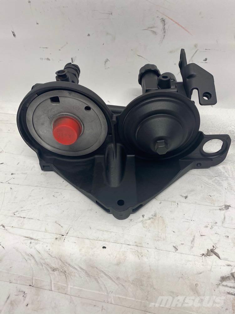 Mack MP8 Transport - Altele