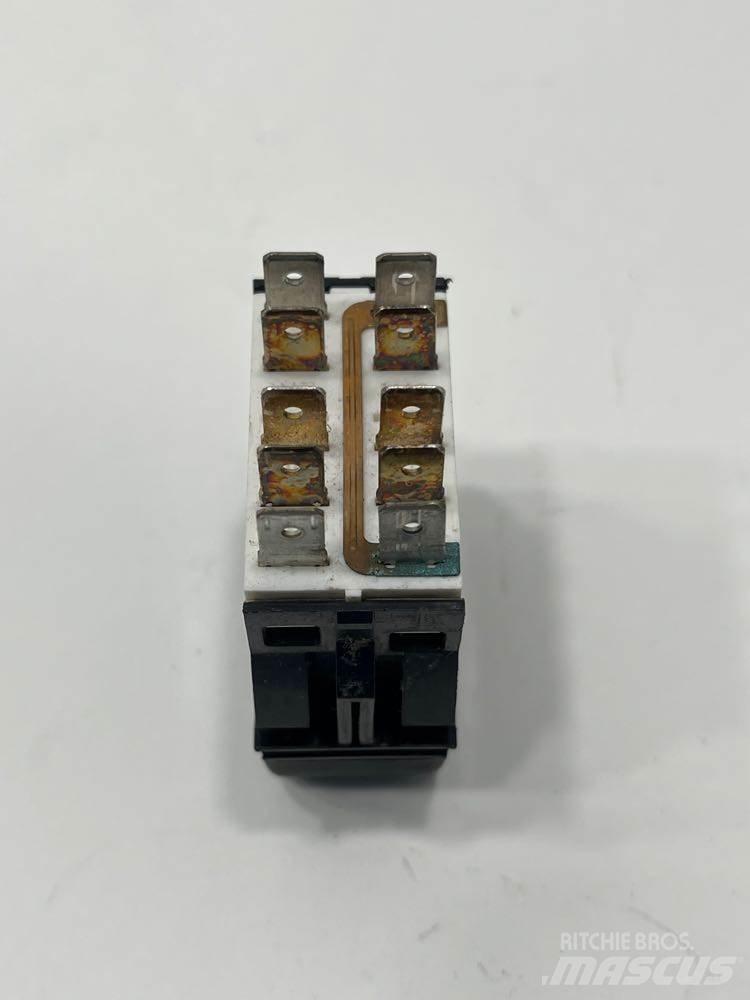 Paccar  Electronice