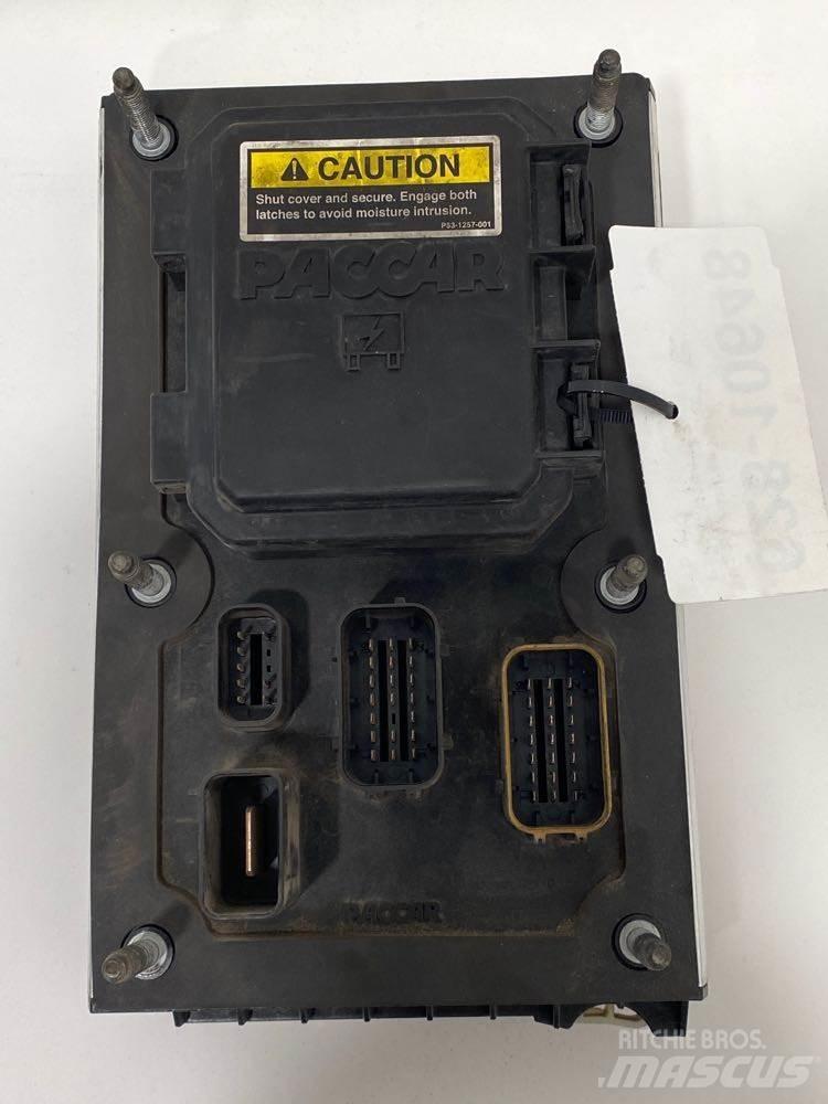 Paccar  Electronice