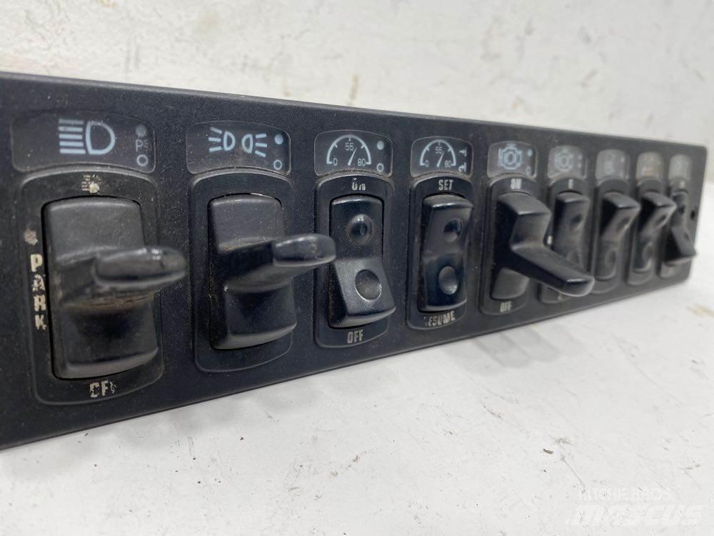 Paccar  Electronice