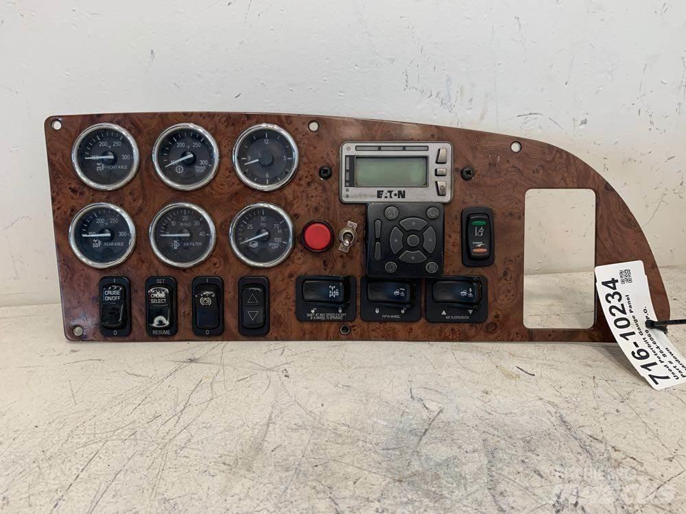 Peterbilt  Electronice