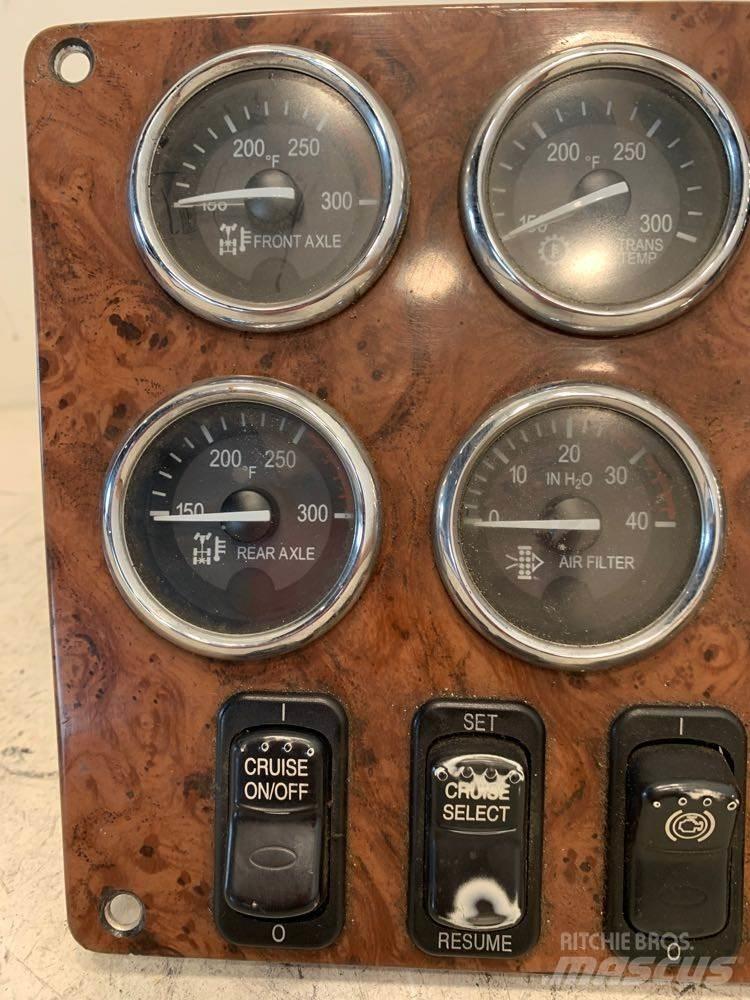 Peterbilt  Electronice
