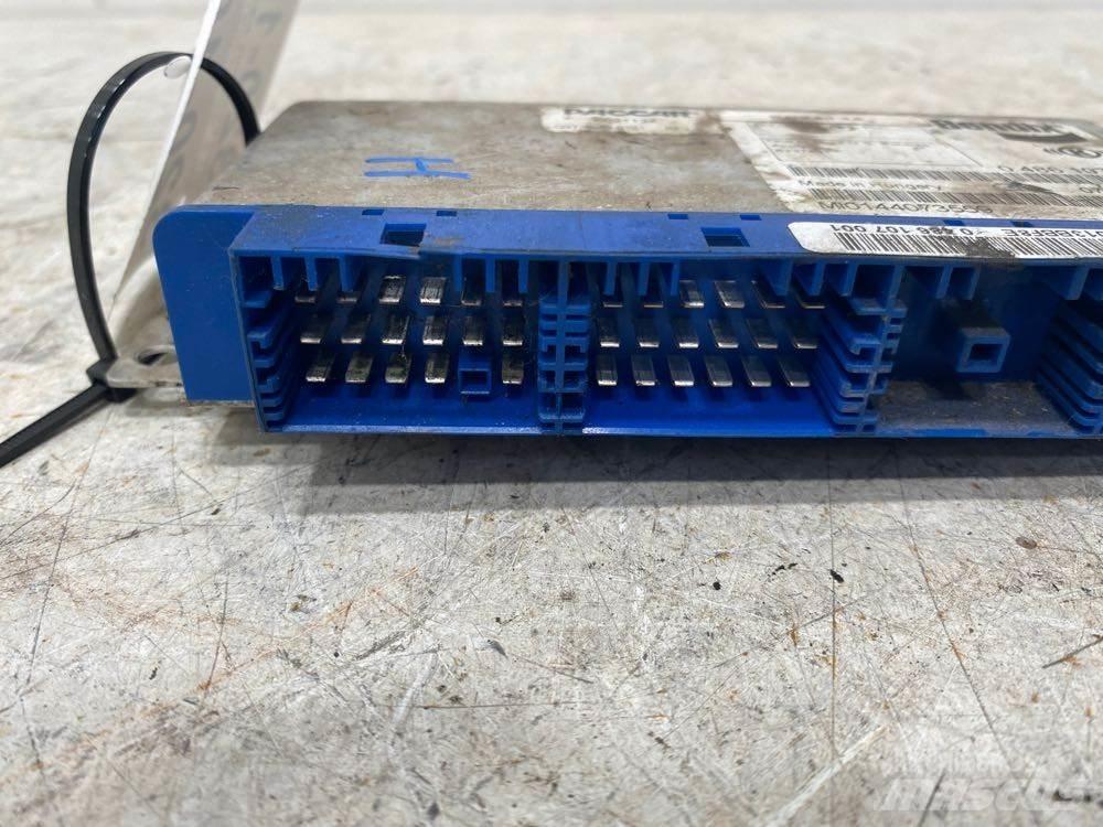 Peterbilt  Electronice