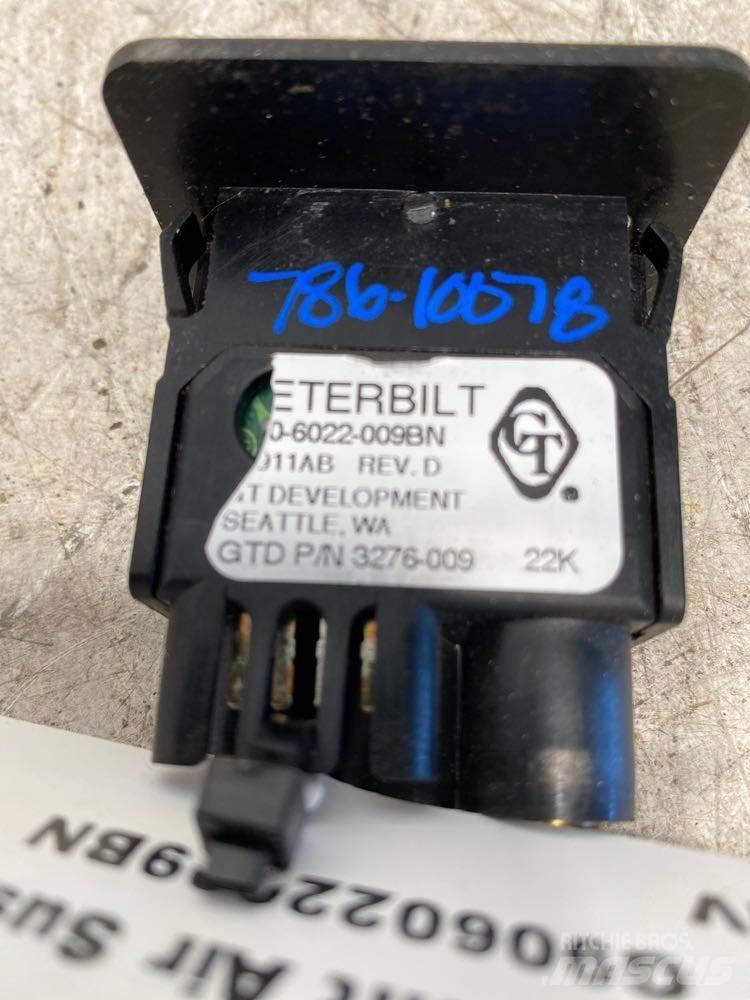 Peterbilt  Electronice