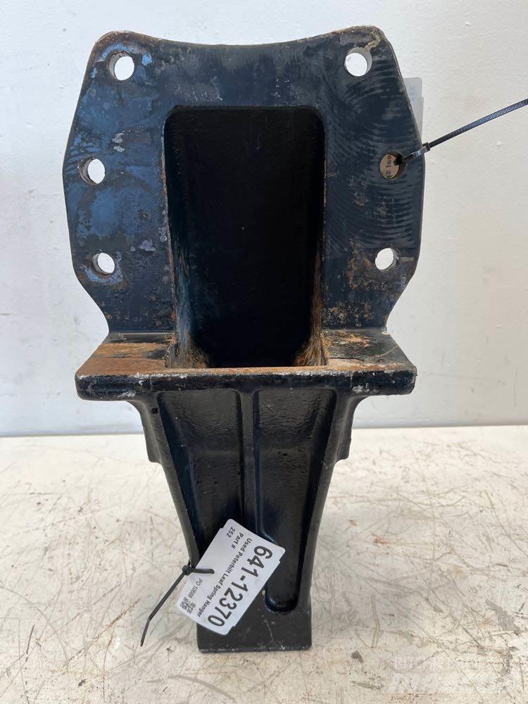 Peterbilt  Sasiuri si suspensii