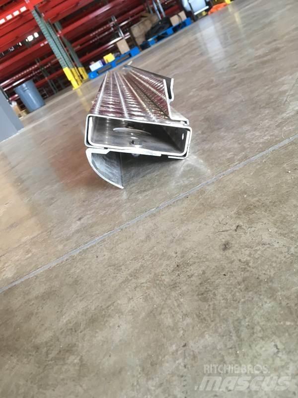Universal  Transport - Altele